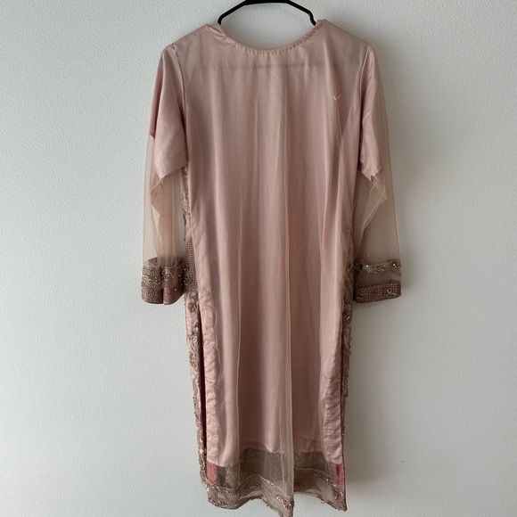 Baby Pink and Bronze Two-Piece Salwar Kameez | Pastel Size Approx. Medium - Picture 6 of 8